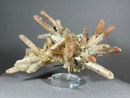 Hämatit/Bergkristall - Jinlong/China ca. 13x9cm