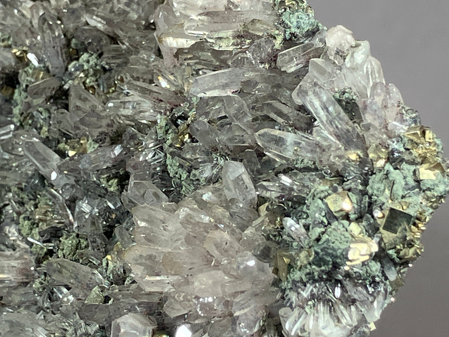 Amethyst/Pyrit - Siebenbürgen/Rumänien ca. 13,5x7,5cm