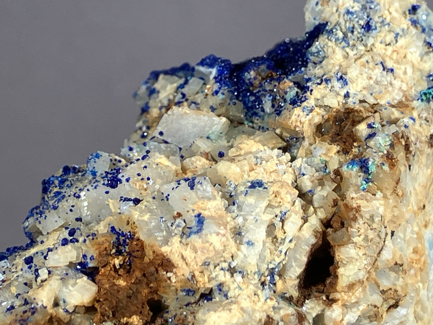 Azurit/Dolomit - St. Gertraudi/Tirol ca. 8,5x7cm