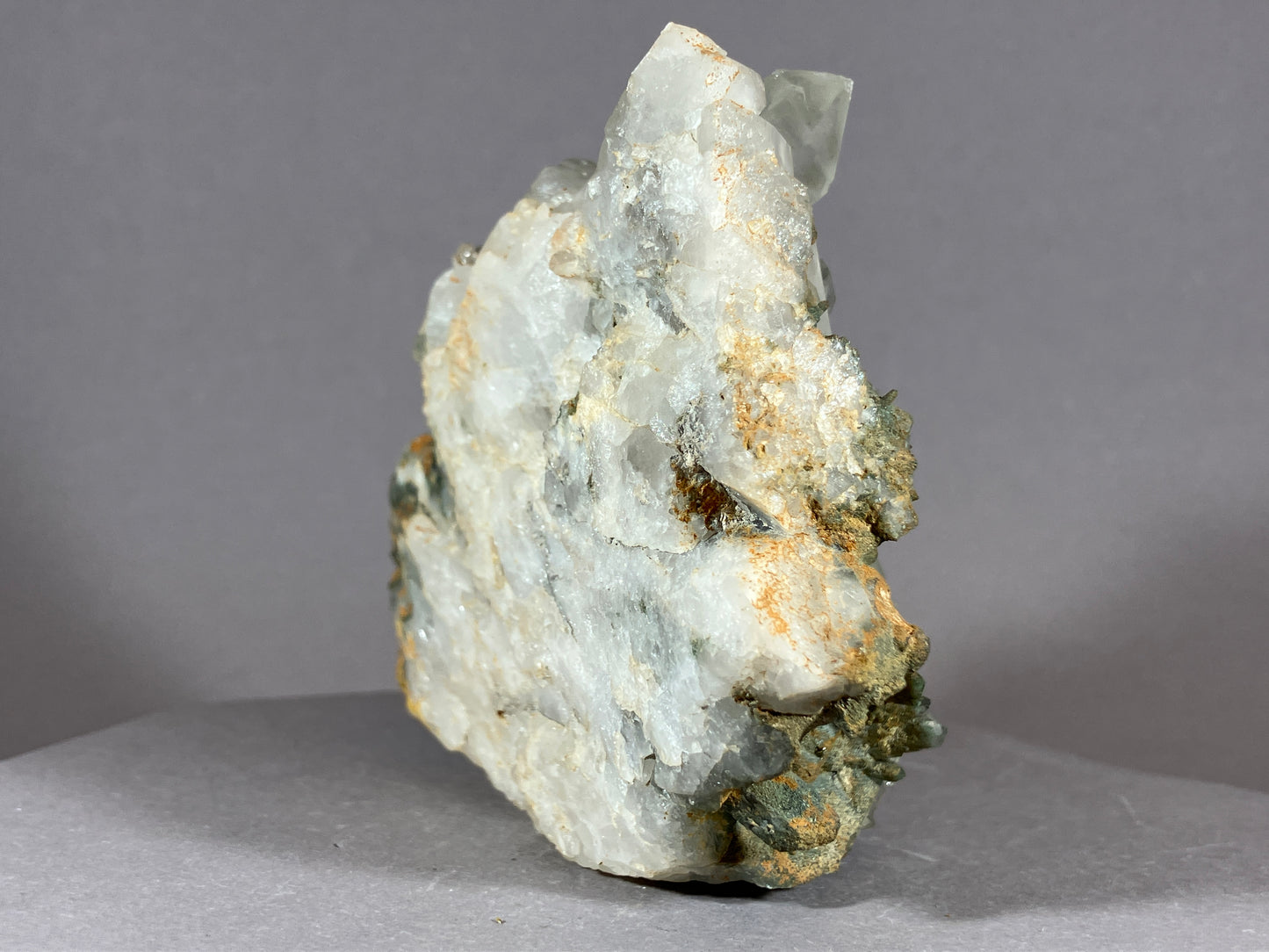 Bergkristall/Chlorit - Thusis/Schweiz ca. 10x9cm