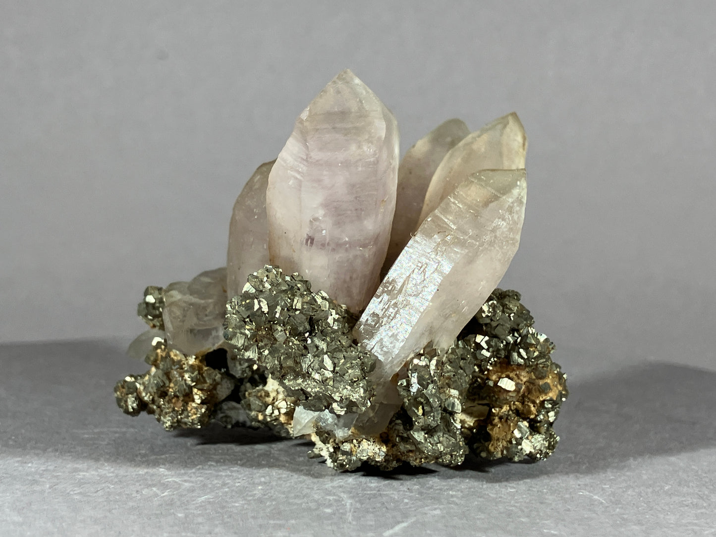 Amethyst/Pyrit - Siebenbürgen/Rumänien ca. 5,5x5,5cm