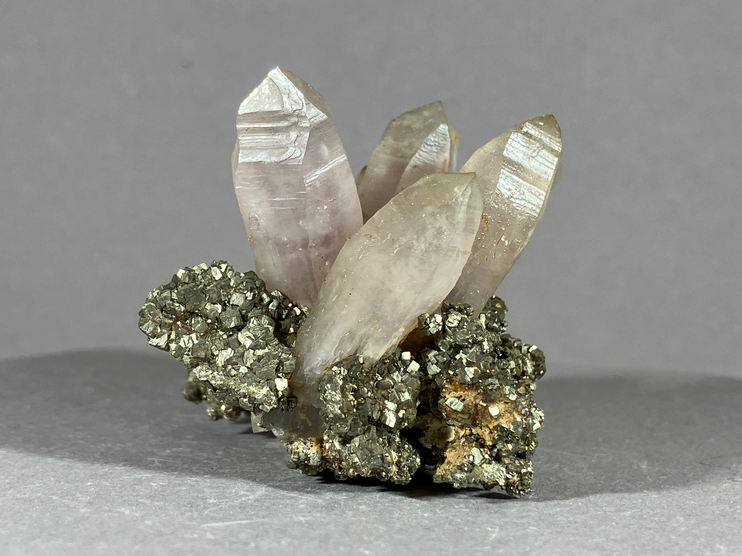 Amethyst/Pyrit - Siebenbürgen/Rumänien ca. 5,5x5,5cm