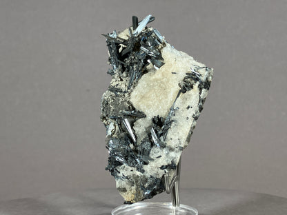Antimonit - Grossetto/Italien ca. 8x4,5cm