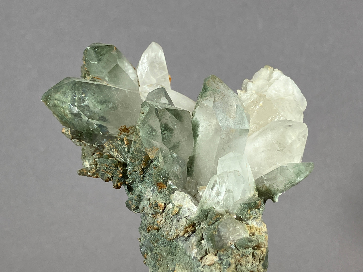 Bergkristall/Chlorit - Thusis/Schweiz ca. 7,5x6,5cm