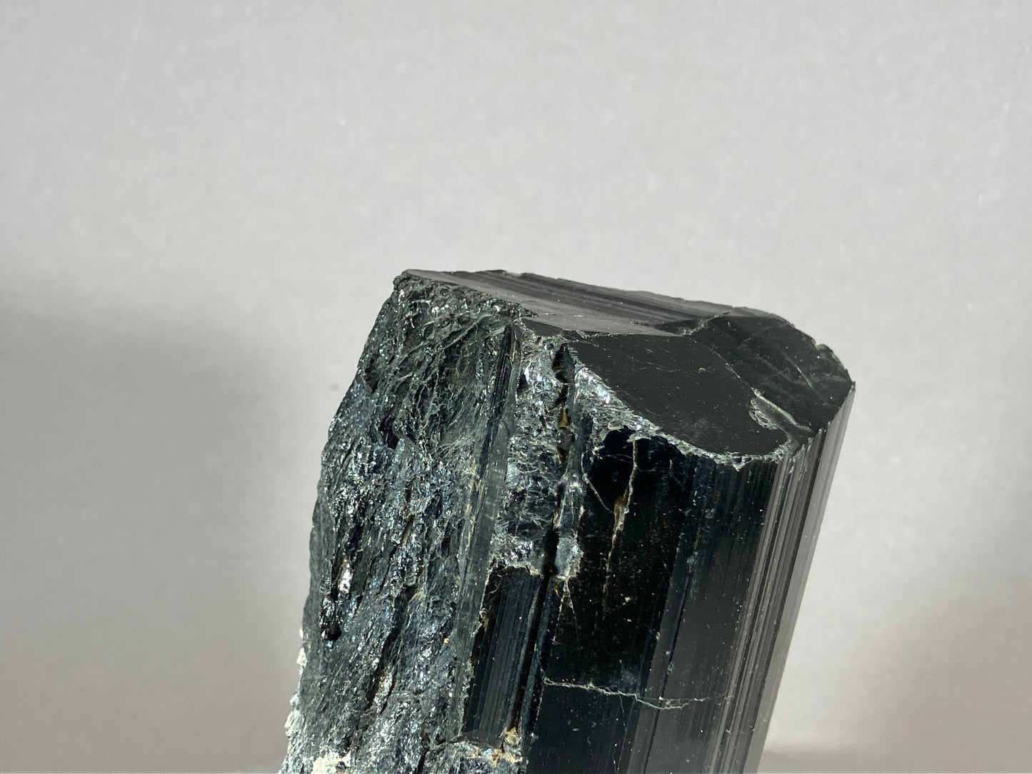 Turmalin/Schörl - Gilgit/Pakistan ca. 10,5x8cm