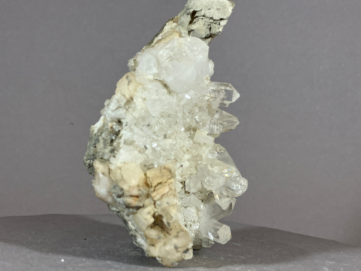 Bergkristall/Calcit - Pfunds/Tirol ca. 9x5cm