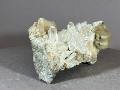 Bergkristall/Calcit - Pfunds/Tirol ca. 9x5cm