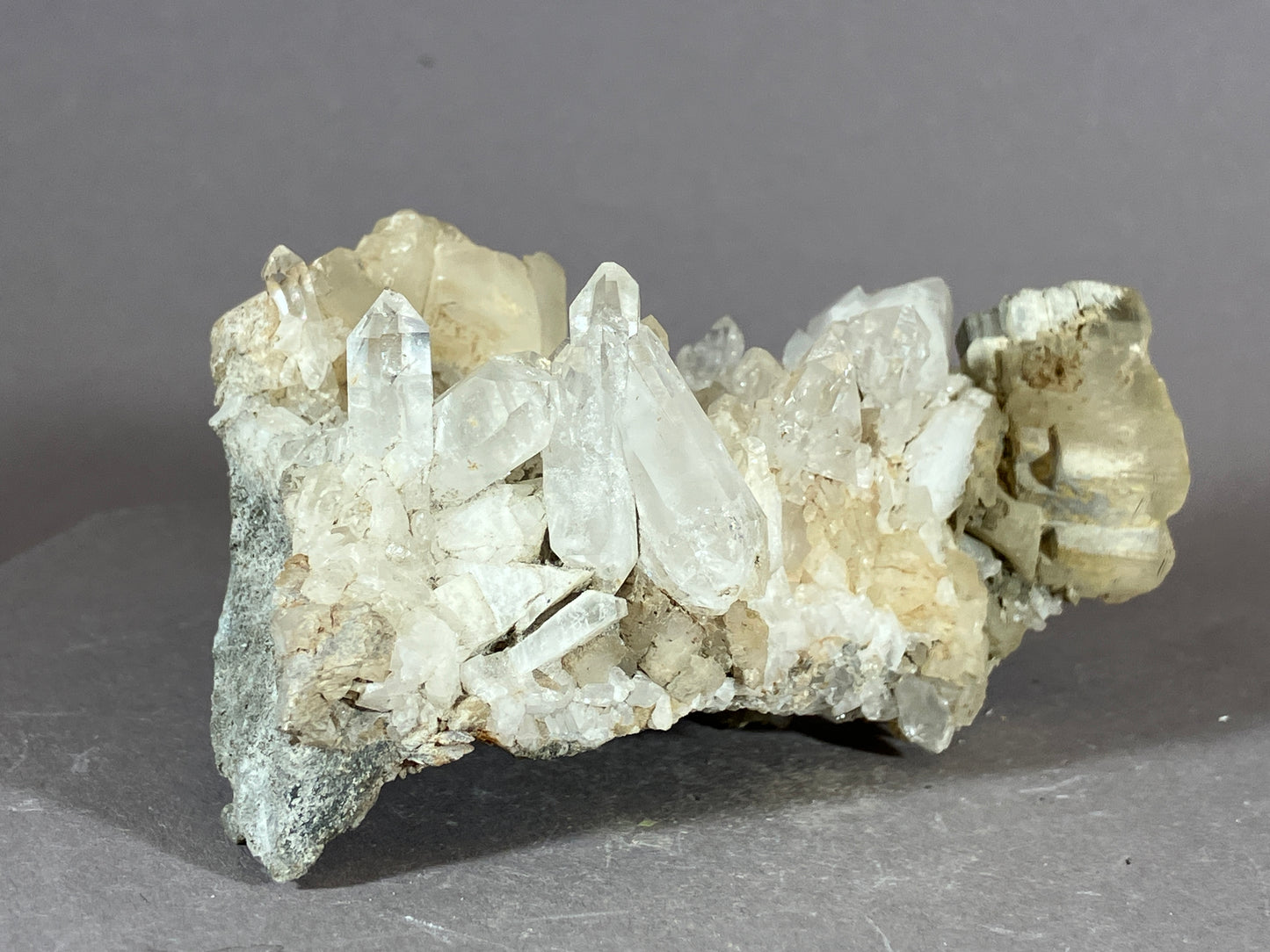 Bergkristall/Calcit - Pfunds/Tirol ca. 9x5cm