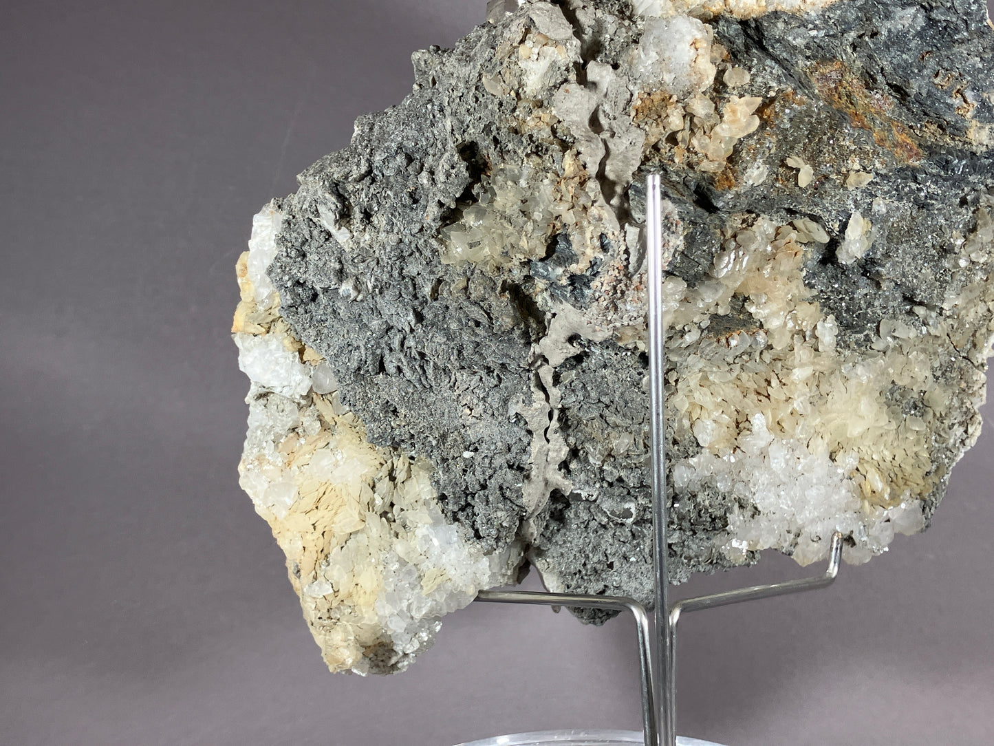 Bergkristall/Calcit - Pfunds/Tirol ca. 18x14cm