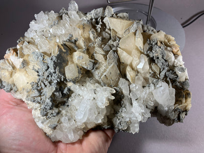 Bergkristall/Calcit - Pfunds/Tirol ca. 18x14cm