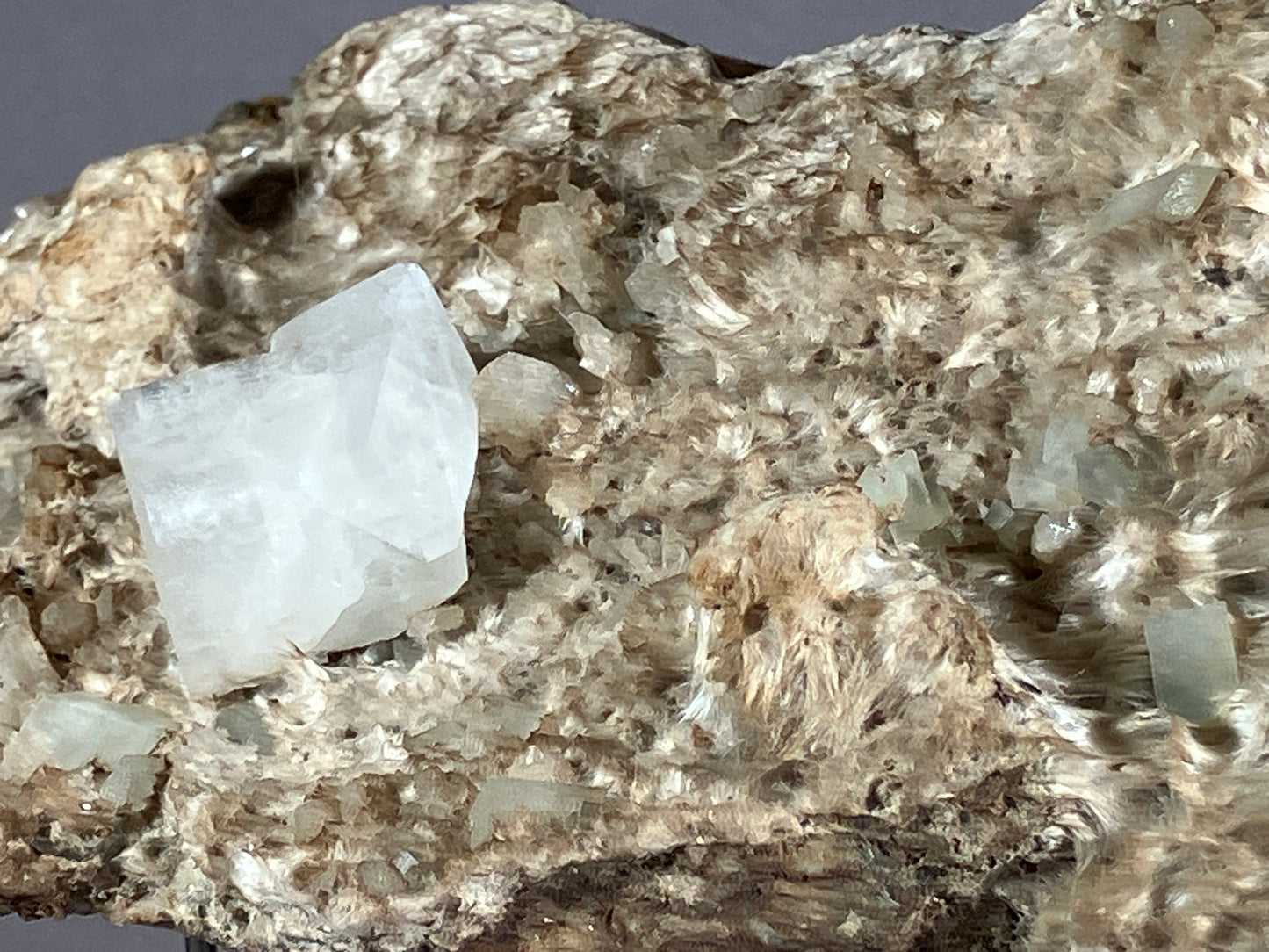 Adular/Amiant/Albit - Teiftal/Uri/Schweiz ca. 13x6cm