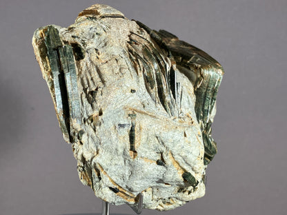 Aktinolith - Schlegeis/Zillertal ca. 10x8,5cm
