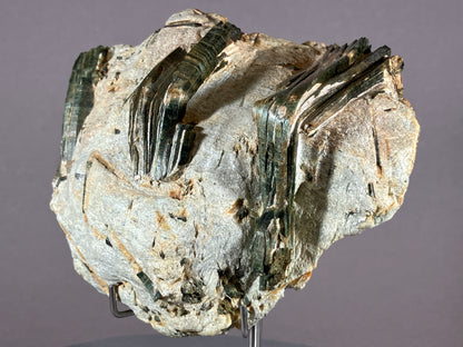 Aktinolith - Schlegeis/Zillertal ca. 10x8,5cm