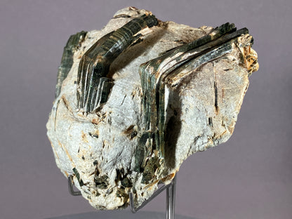 Aktinolith - Schlegeis/Zillertal ca. 10x8,5cm