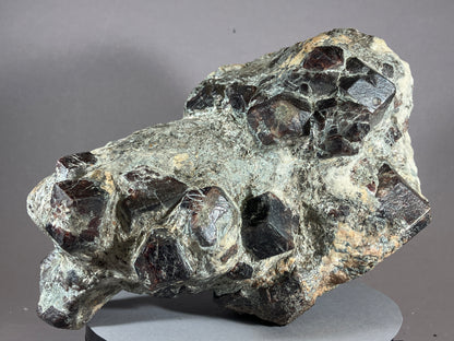 Granat - Ötztal/Tirol ca. 19x12cm