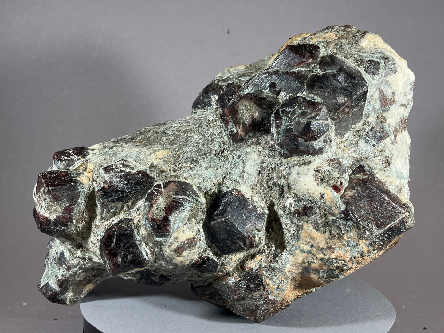 Granat - Ötztal/Tirol ca. 19x12cm