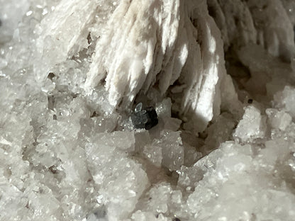 Baryt/Quarz/Fahlerz - St.Gertraudi/Tirol ca. 5x4cm