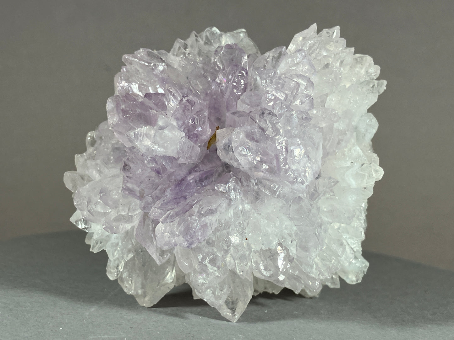 Amethyst"sonne" - Irai/Brasilien ca. 7x6,5cm
