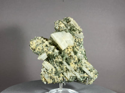 Adular/Amiant - Val Maighels/Schweiz ca. 9x7cm