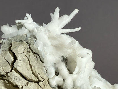 Aragonit/Eisenblüte - Pfunds/Tirol ca. 7x5cm