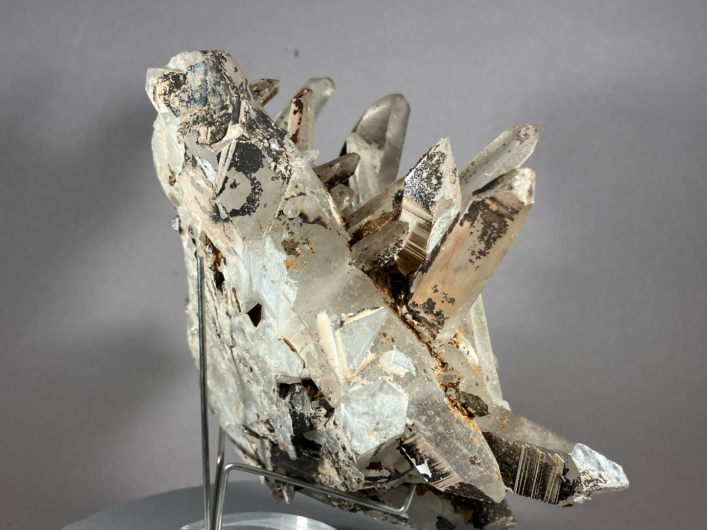 Bergkristall/Hämatit - Jinlong/China ca. 14x14cm