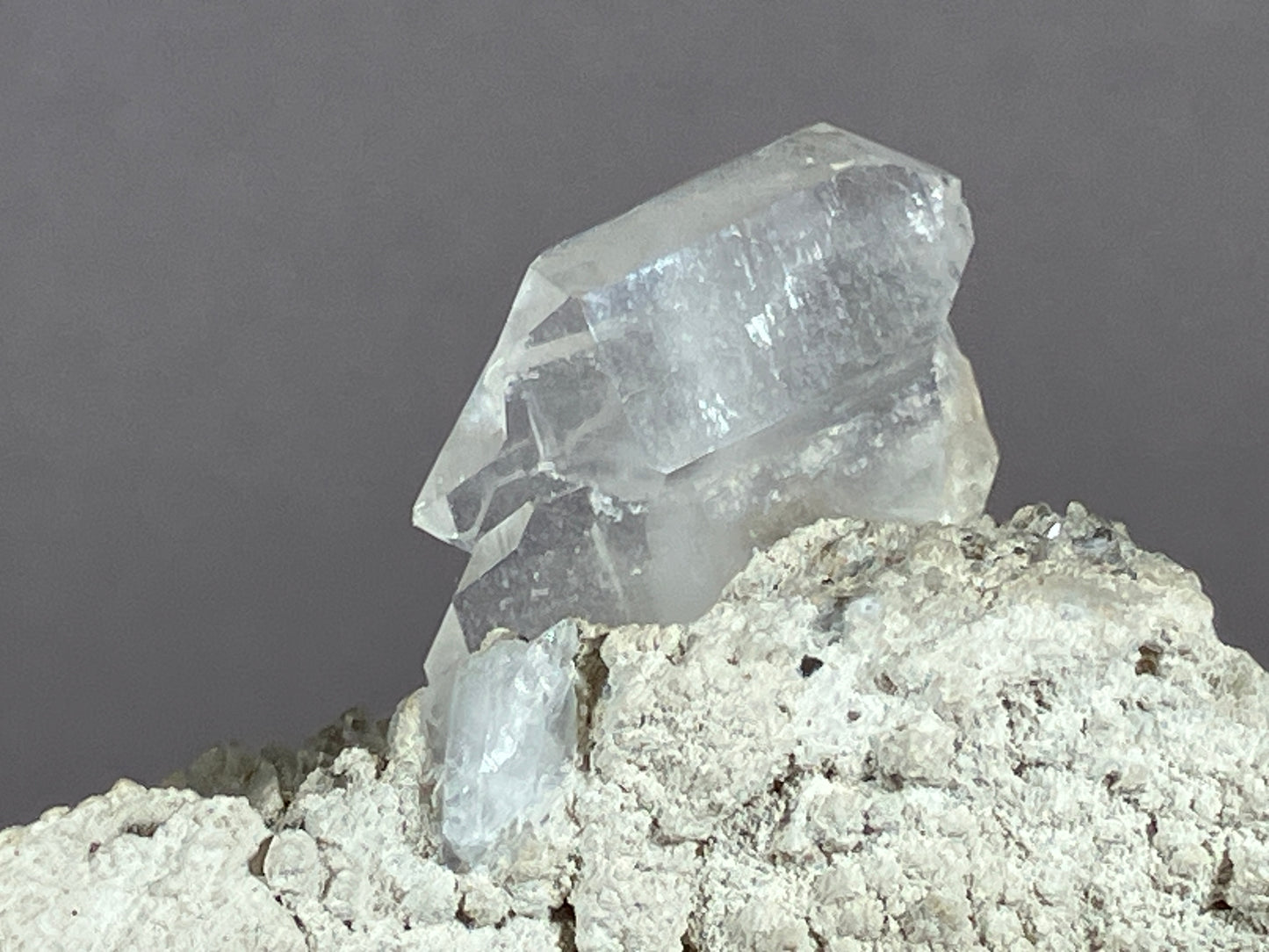 Bergkristall/Fadenquarz - Pfunds/Tirol ca. 9x5,5cm