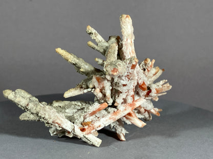 Bergkristall/Redquartz - Dálnegorsk/Russland ca. 9x5cm