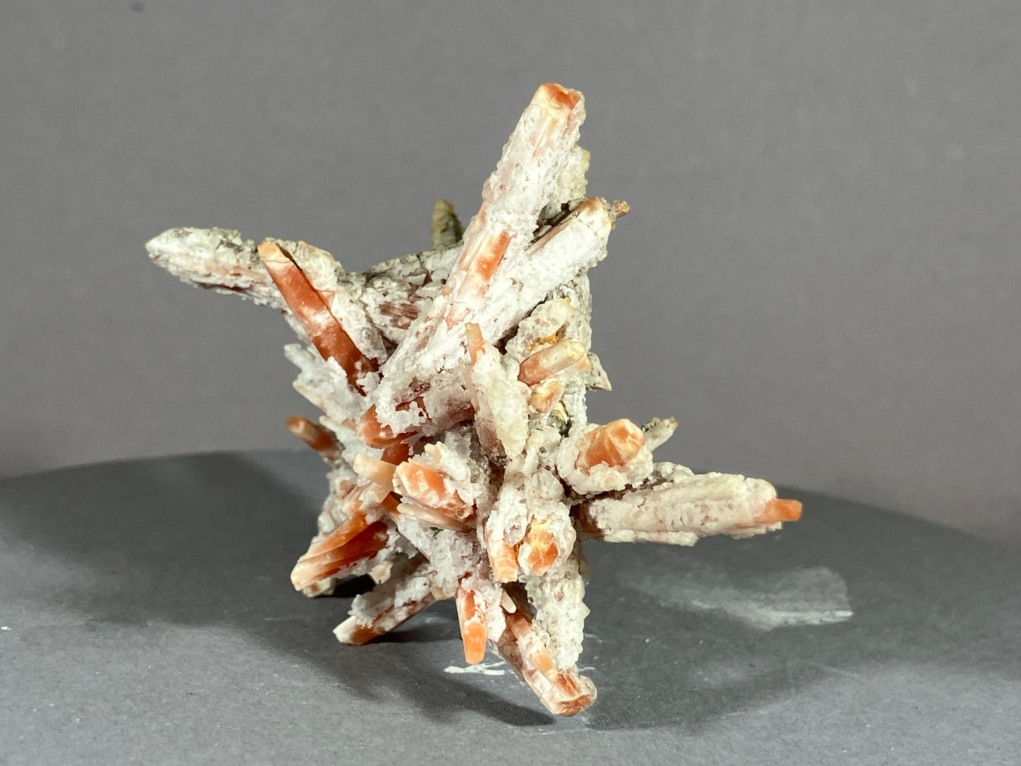 Bergkristall/Redquartz - Dálnegorsk/Russland ca. 9x5cm