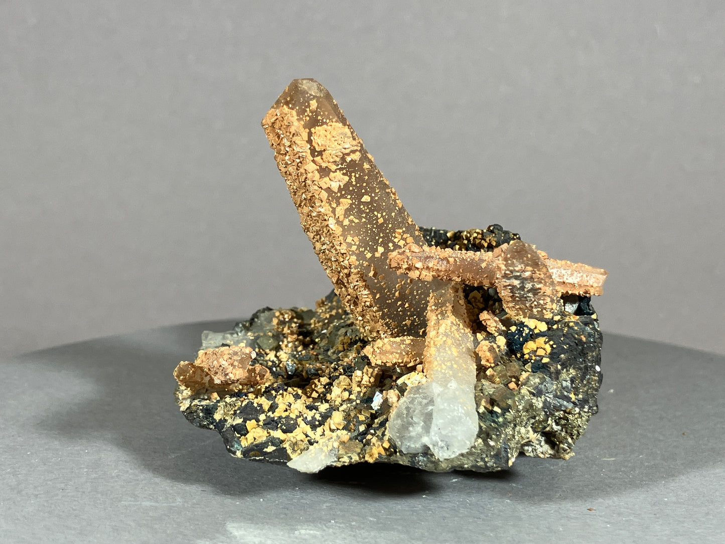 Bergkristall/Siderit - Cavnic/Rumänien ca. 5,5x6cm