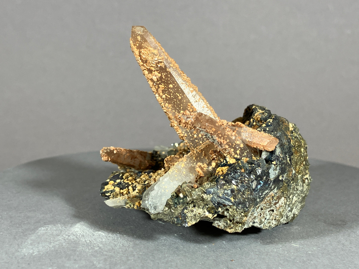 Bergkristall/Siderit - Cavnic/Rumänien ca. 5,5x6cm