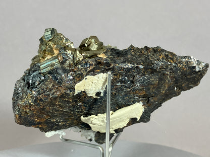 Pyrit/Zinkblende - St.Christobal/Peru ca. 9x5,5cm