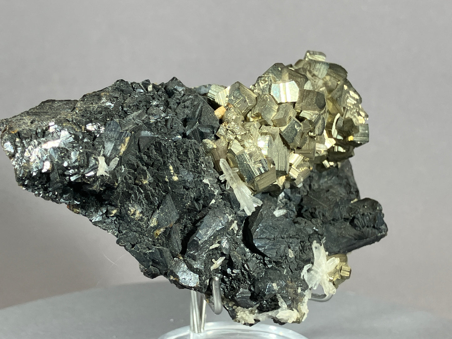 Pyrit/Zinkblende - St.Christobal/Peru ca. 9x5,5cm
