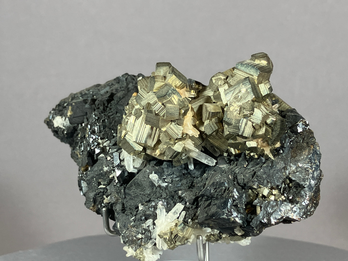 Pyrit/Zinkblende - St.Christobal/Peru ca. 9x5,5cm