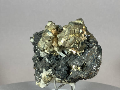 Pyrit/Zinkblende - St.Christobal/Peru ca. 9x5,5cm