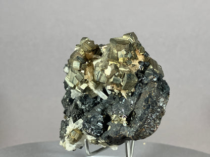Pyrit/Zinkblende - St.Christobal/Peru ca. 9x5,5cm