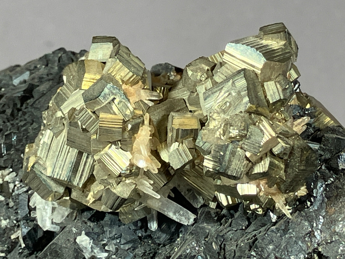 Pyrit/Zinkblende - St.Christobal/Peru ca. 9x5,5cm
