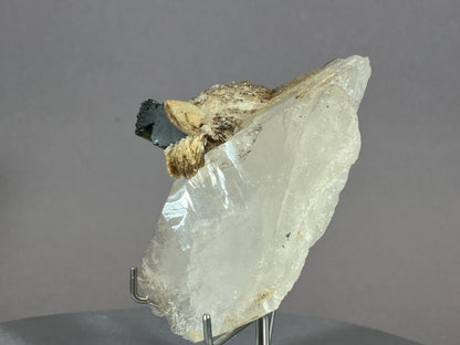 Turmalin/Quarz - Brasilien ca. 7x5cm