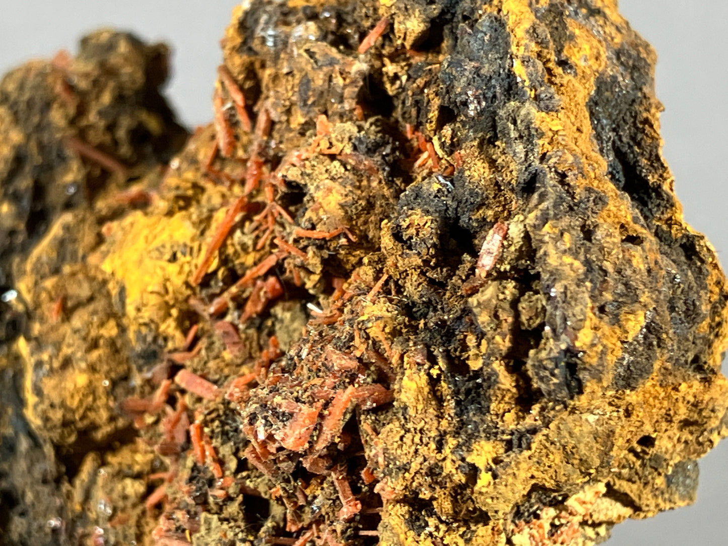 Krokoit - Dundas/Australien ca. 5,5x5,5cm