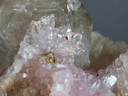 Rosenquarz - Aracuai/Brasilien ca. 13,5x9,5cm