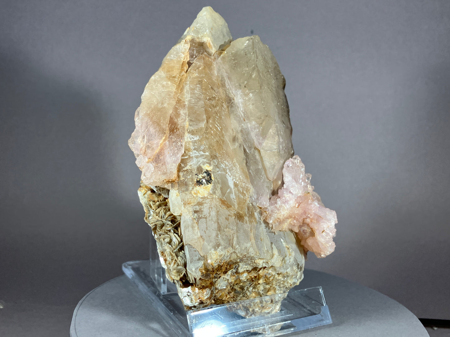 Rosenquarz - Aracuai/Brasilien ca. 13,5x9,5cm