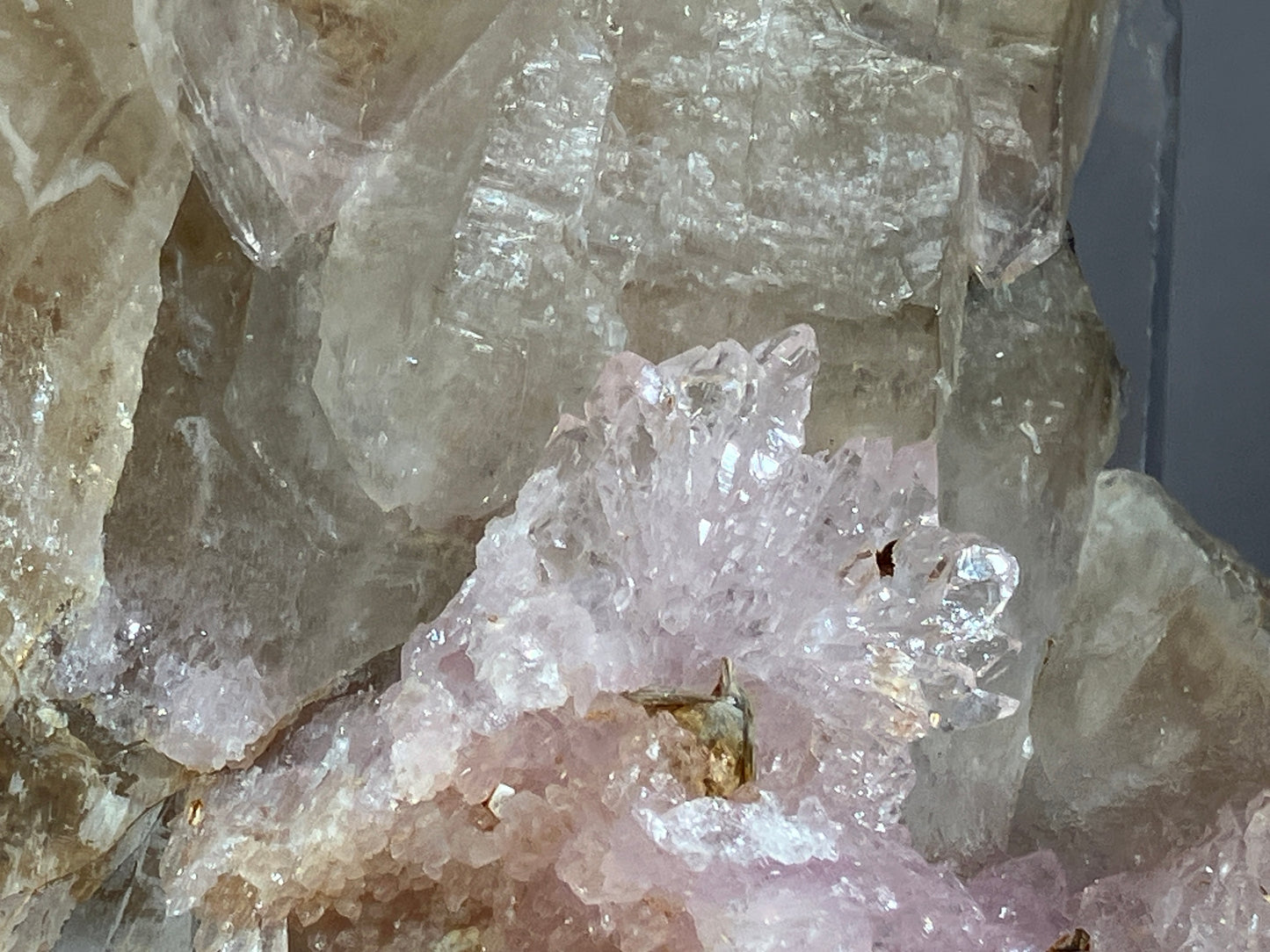 Rosenquarz - Aracuai/Brasilien ca. 13,5x9,5cm