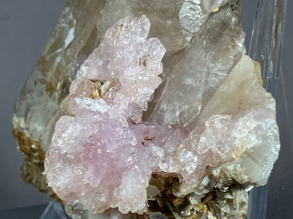 Rosenquarz - Aracuai/Brasilien ca. 13,5x9,5cm