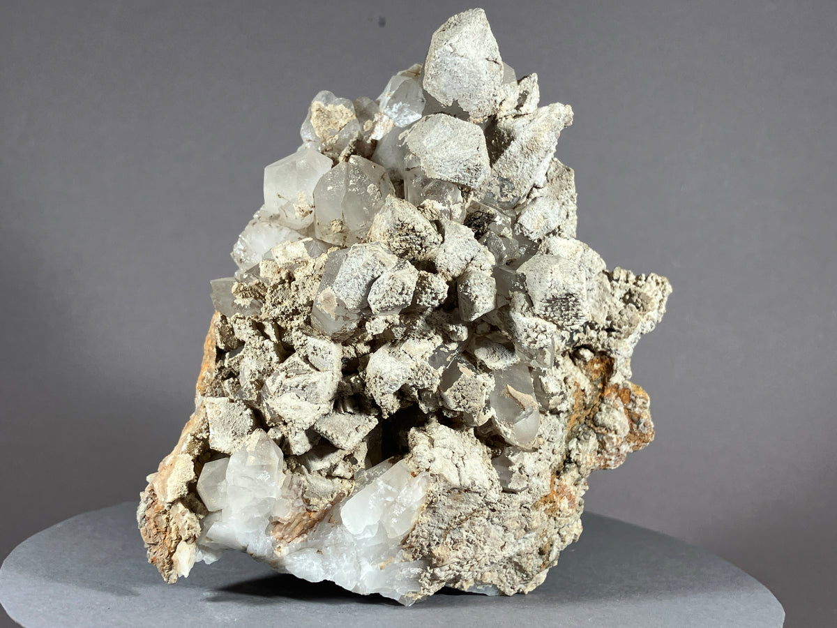 Bergkristall/Sinter/Calcit - Pfunds/Tirol ca. 11x8,5cm