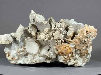 Bergkristall/Sinter/Calcit - Pfunds/Tirol ca. 11x8,5cm