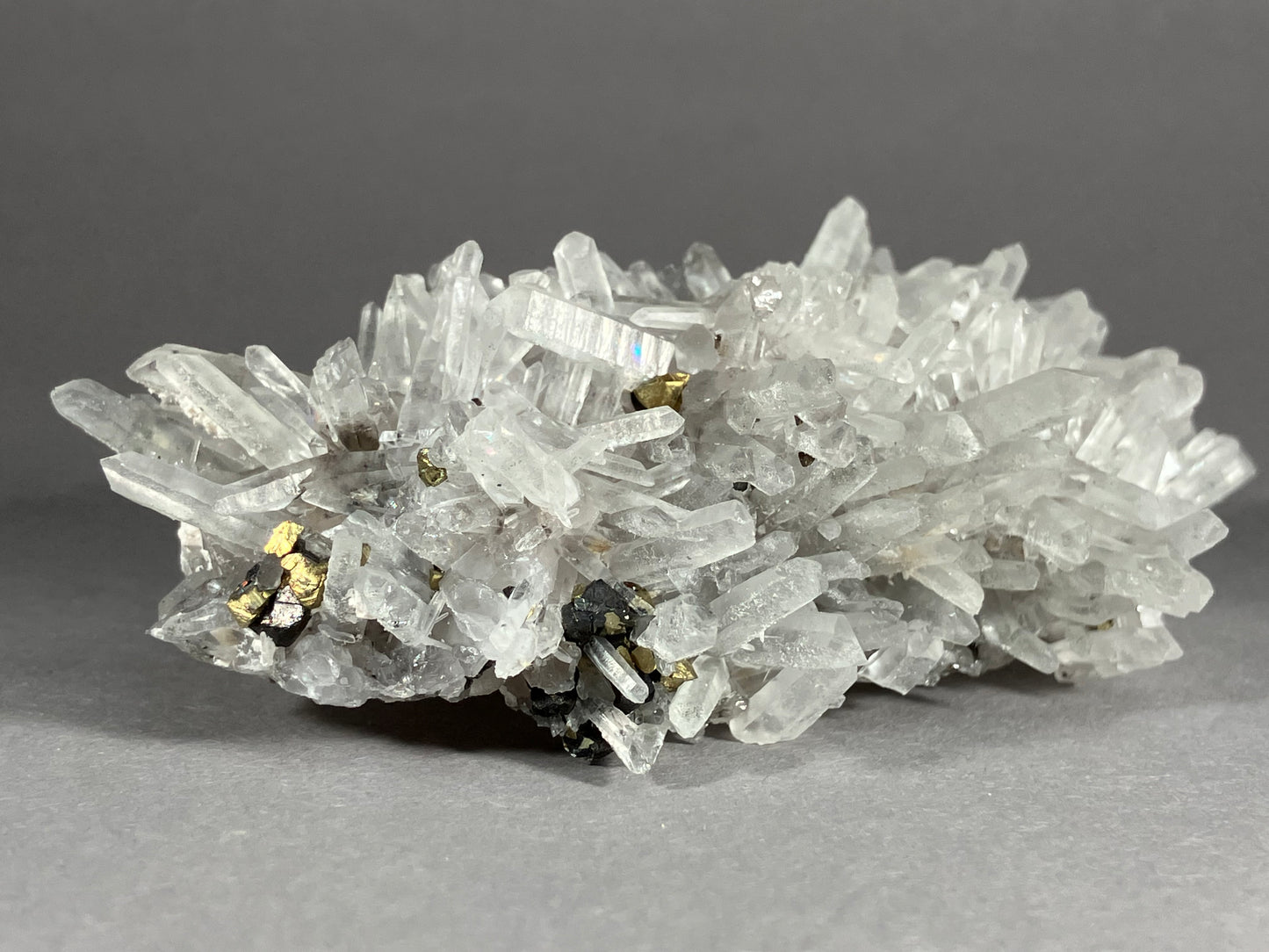 Bergkristall/Nadelquarz - Madan ca. 8,5x4cm