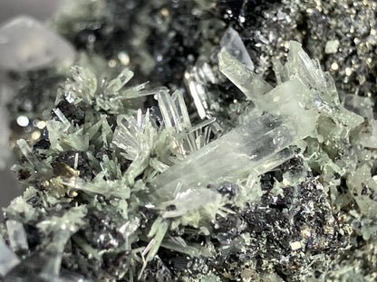 Calcit,Pyrit,Bergkristall - Madan ca. 8x4cm