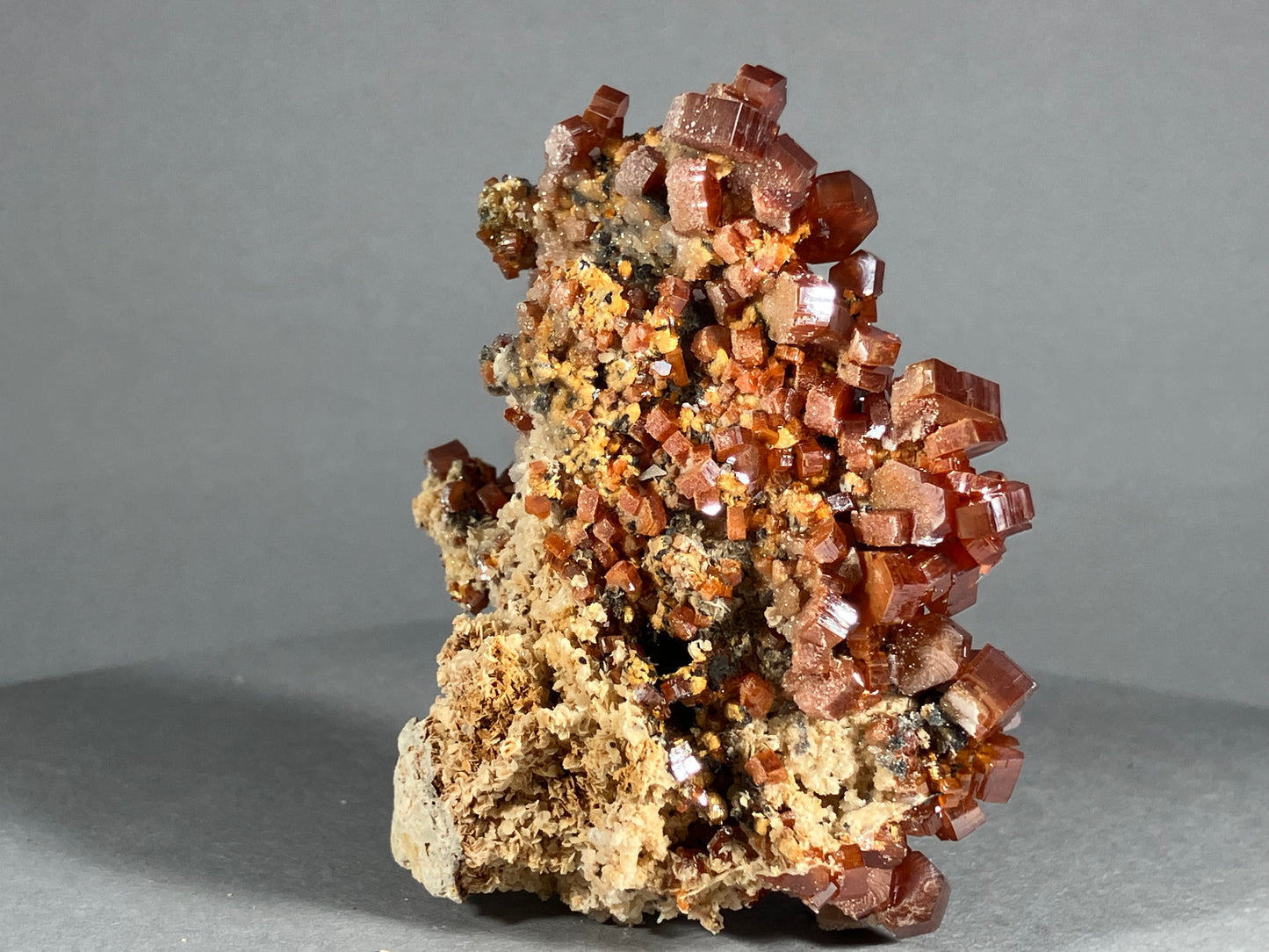 Vanadinit - Mibladen ca. 6x5,5cm