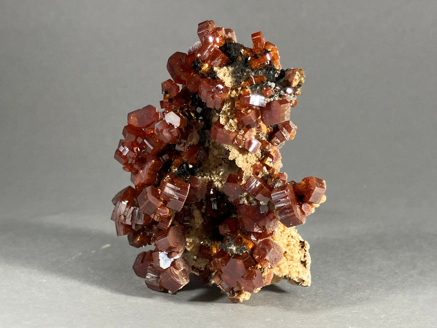 Vanadinit - Mibladen ca. 6x5,5cm