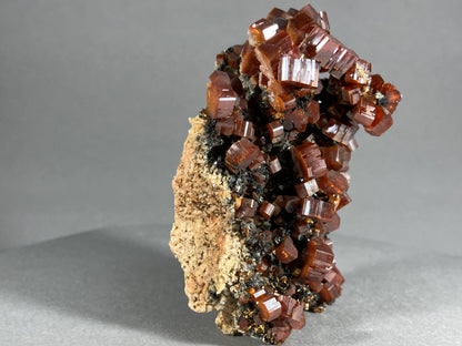 Vanadinit - Mibladen ca. 7x4,5cm