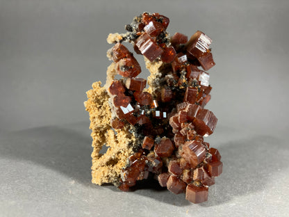 Vanadinit - Mibladen ca. 5,5x4,5cm